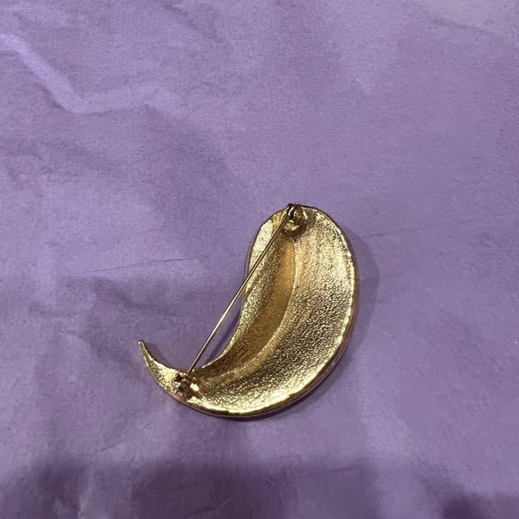 Vintage gold pin - Picture 6 of 6